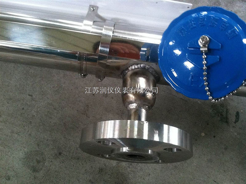 遠(yuǎn)傳防爆磁翻板液位計